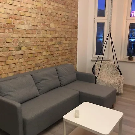 Secret Apartament 4 Отель Познань