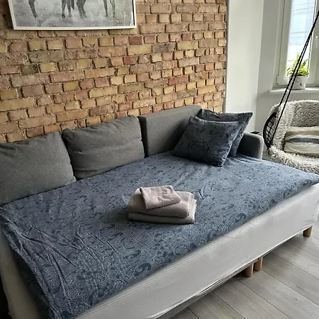 Отель Secret Apartament 4 Познань