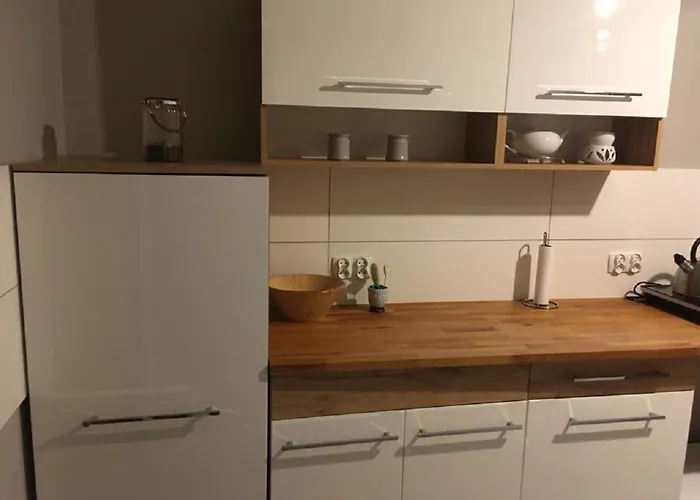 Hotel Secret Apartament 4 *